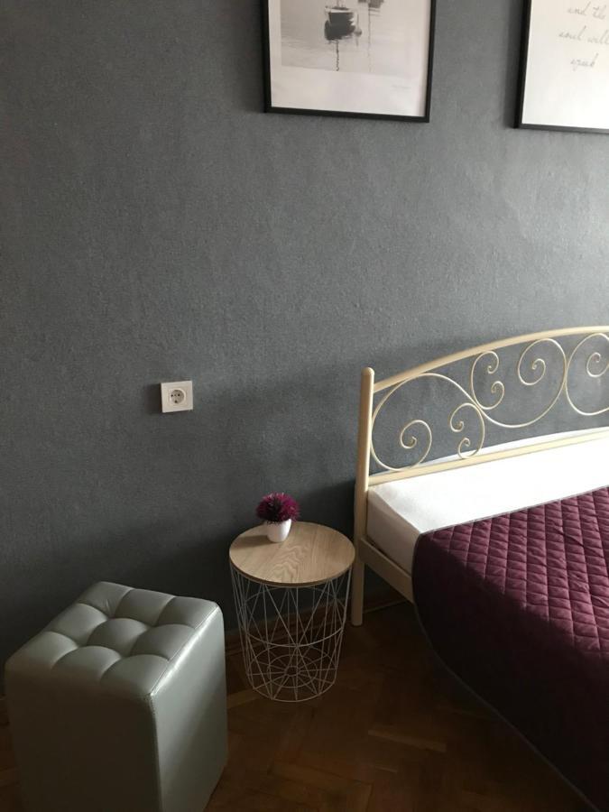 Apartment For A Pleasant Stay โอเดสซา ภายนอก รูปภาพ